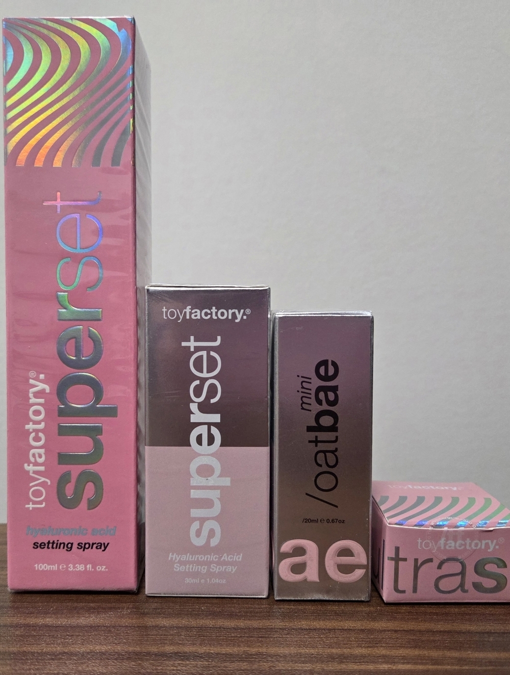 Toyfactory Hyaluronic Acid Setting Spray, Make-up Remover & Setting Powder